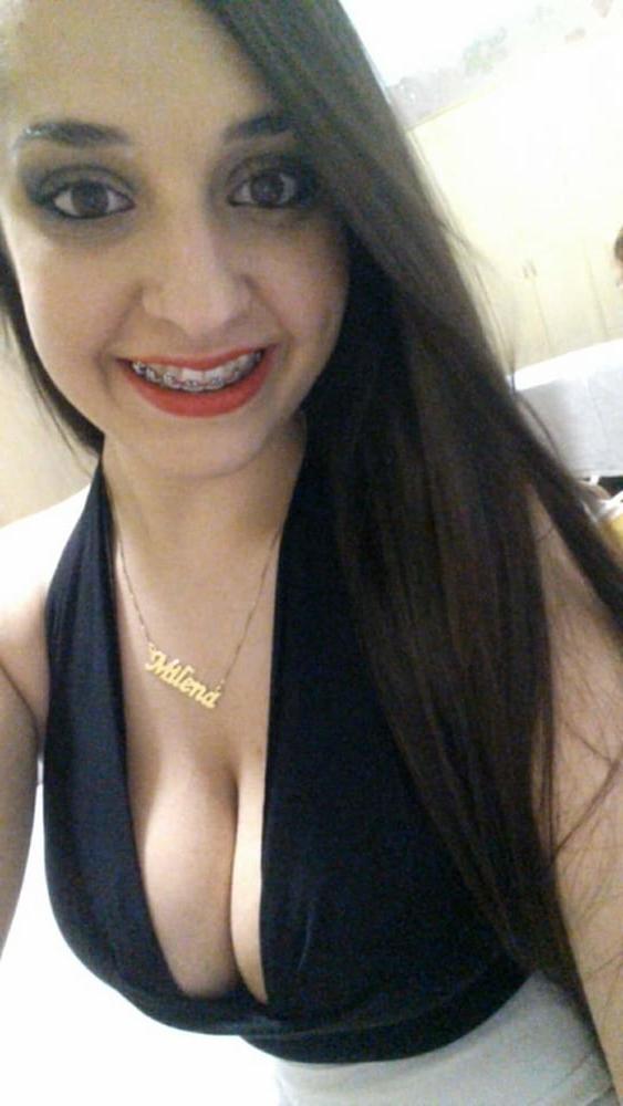 25P PORQUINHA LEITEIRA - SLUT HUGE BUSTY TEEN