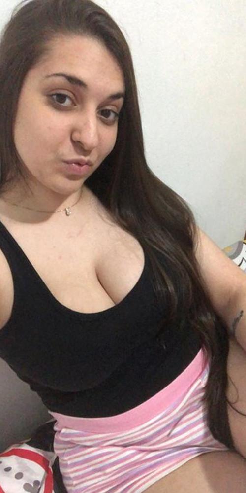 25P PORQUINHA LEITEIRA - SLUT HUGE BUSTY TEEN