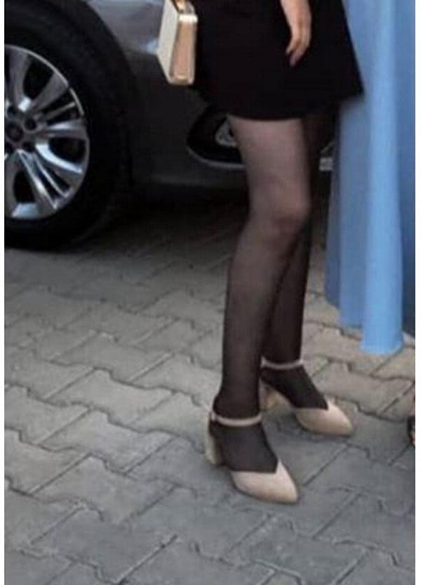 24P Turkish women exhibiting their sexy bodies in clothes