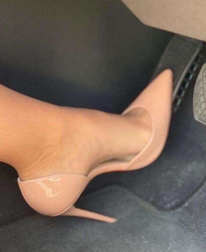 25P Heels Girs and pedals