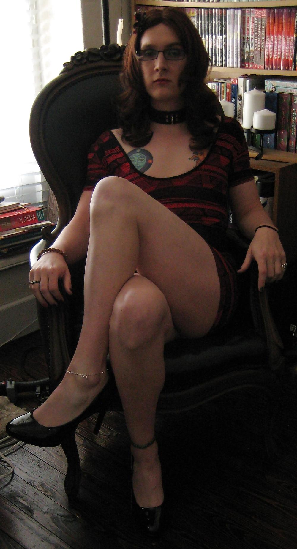 25P Julie's New Dress & Shoes