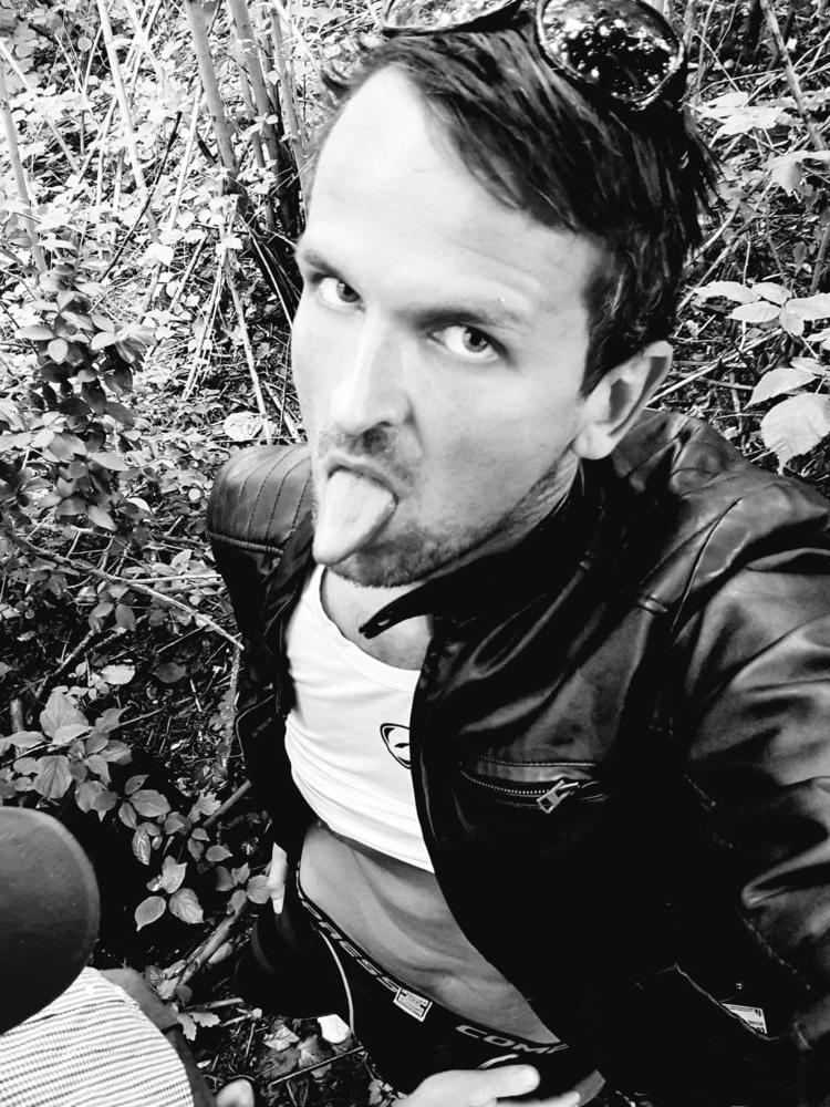 25P Slutboybencam4: Sexy Brainfukked Pig Pet  Outdoor Exposure