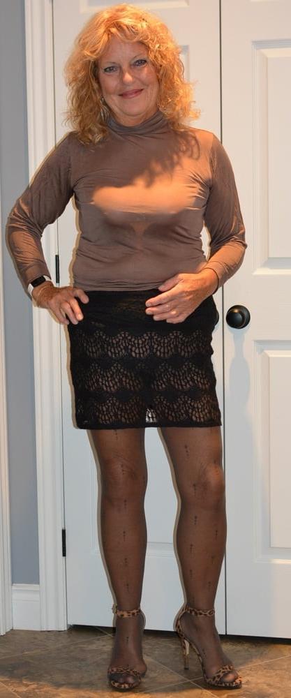 19P Pantyhose for a Change