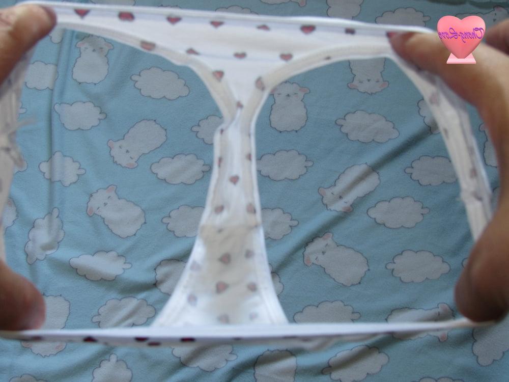 18P My sexy sisters little thongs