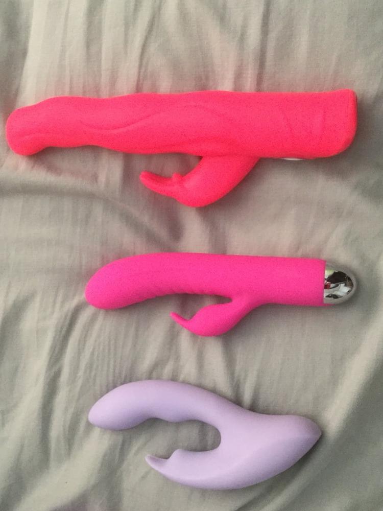 5P The toys my pussy likes