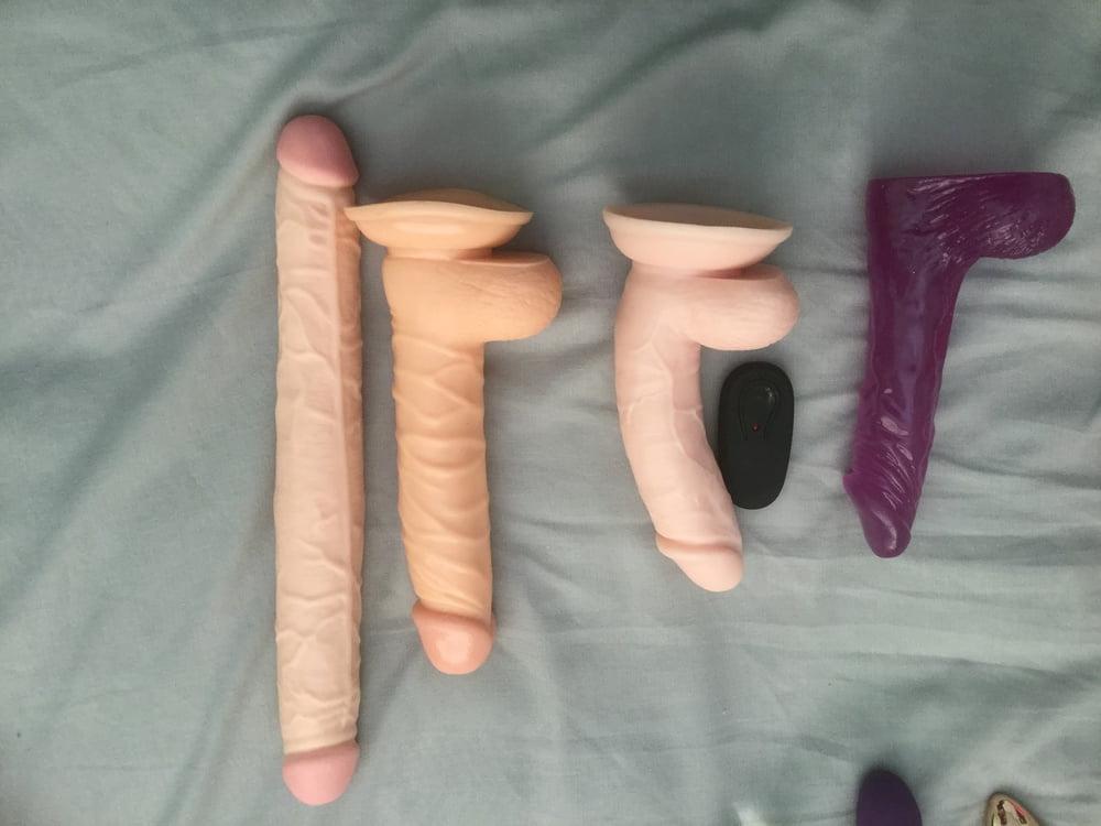5P The toys my pussy likes