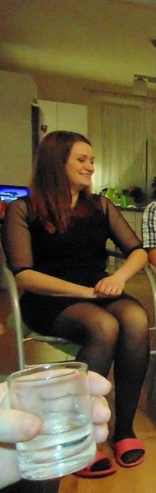 25P sexy females in tights pantyhose nylons 122