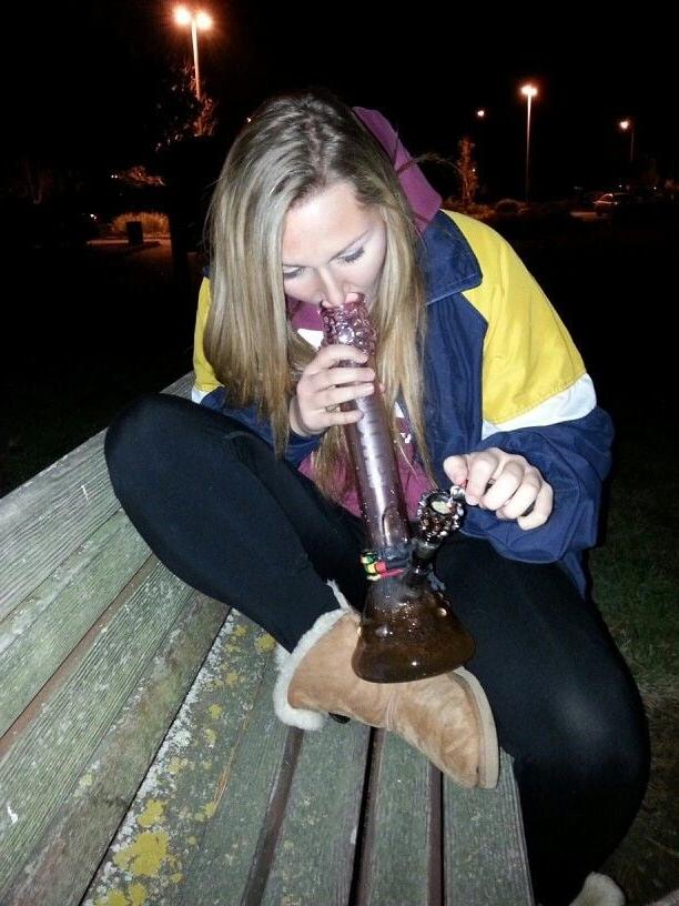 25P Bong Word
