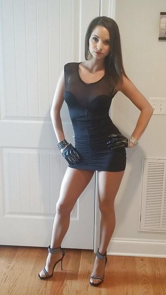 25P Teens In Formal Attire Wearing Pantyhose