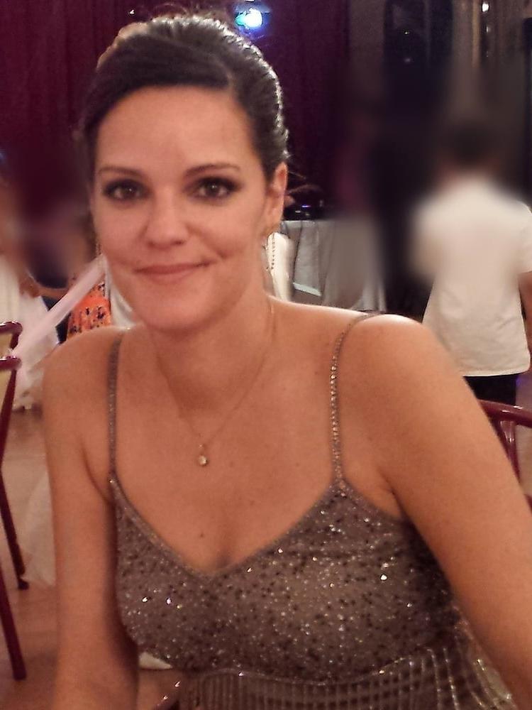 7P A hot french girl I want to fuck