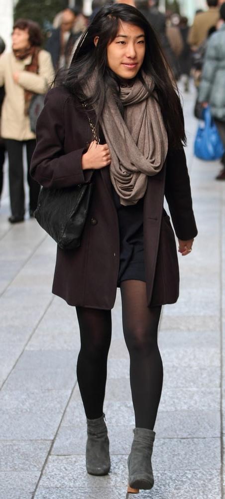 25P Street Pantyhose - Real-Life Asian Cunts in Tights