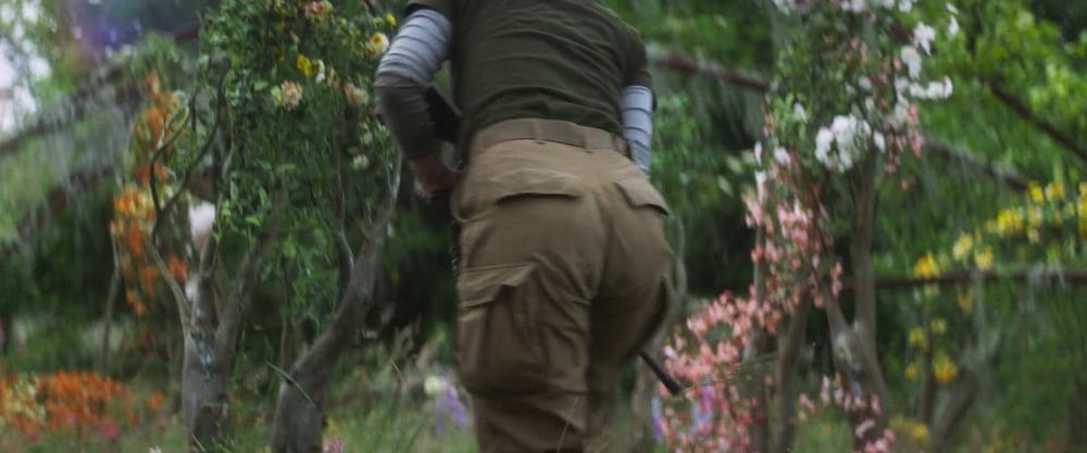 11P NATALIE PORTMAN TIGHT LITTLE ASS
