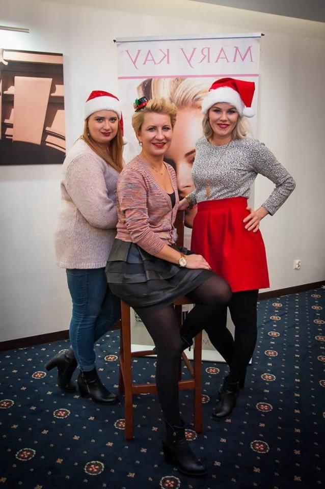 25P sexy females in tights pantyhose nylons 119