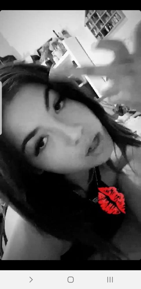 25P Anna Pepe sexy teen girl