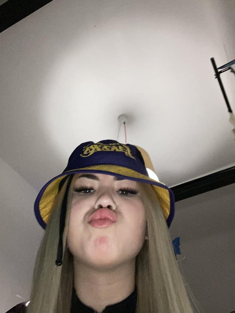 25P Anna Pepe sexy teen girl