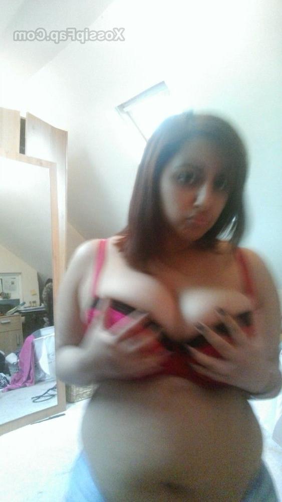 25P busty indian girl nude