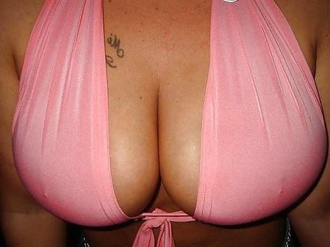 25P big breasts in swimwear 6
