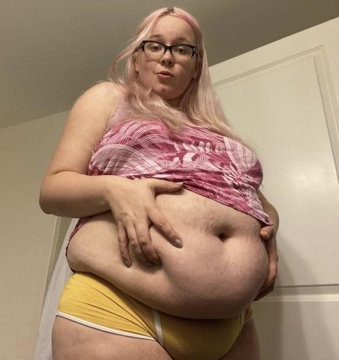25P Fat Bellies I Wanna Rub My Dick On