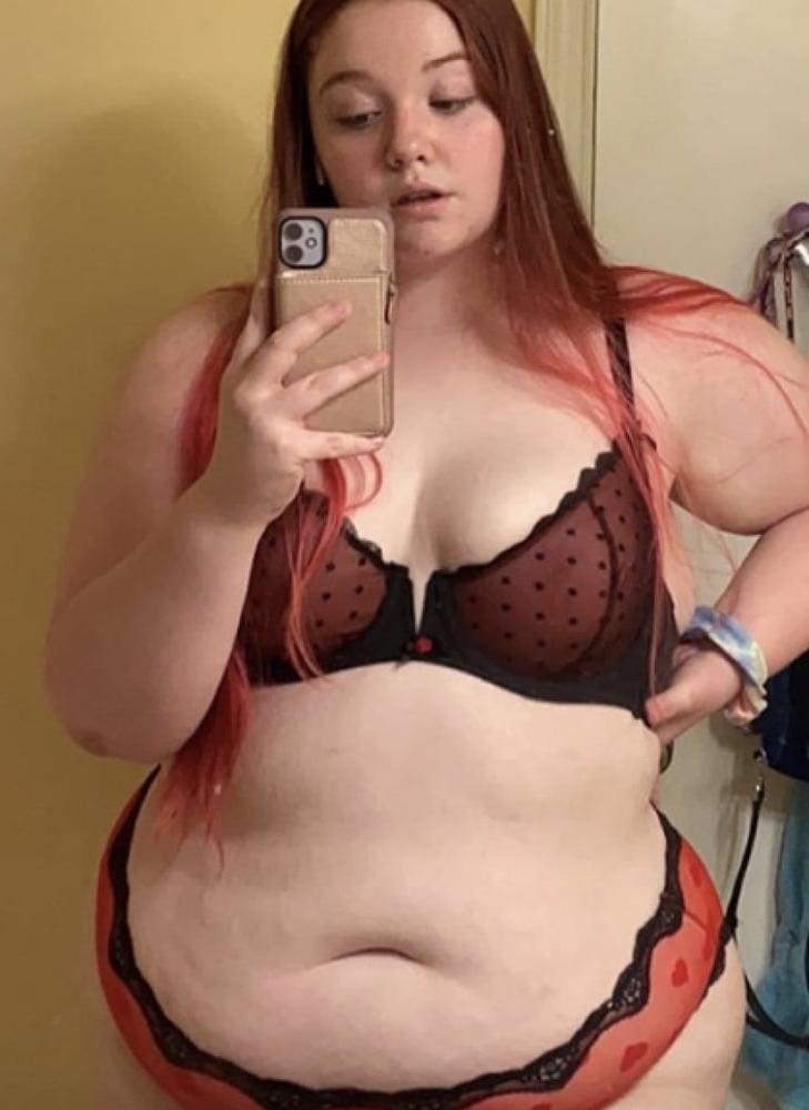 25P Fat Bellies I Wanna Rub My Dick On