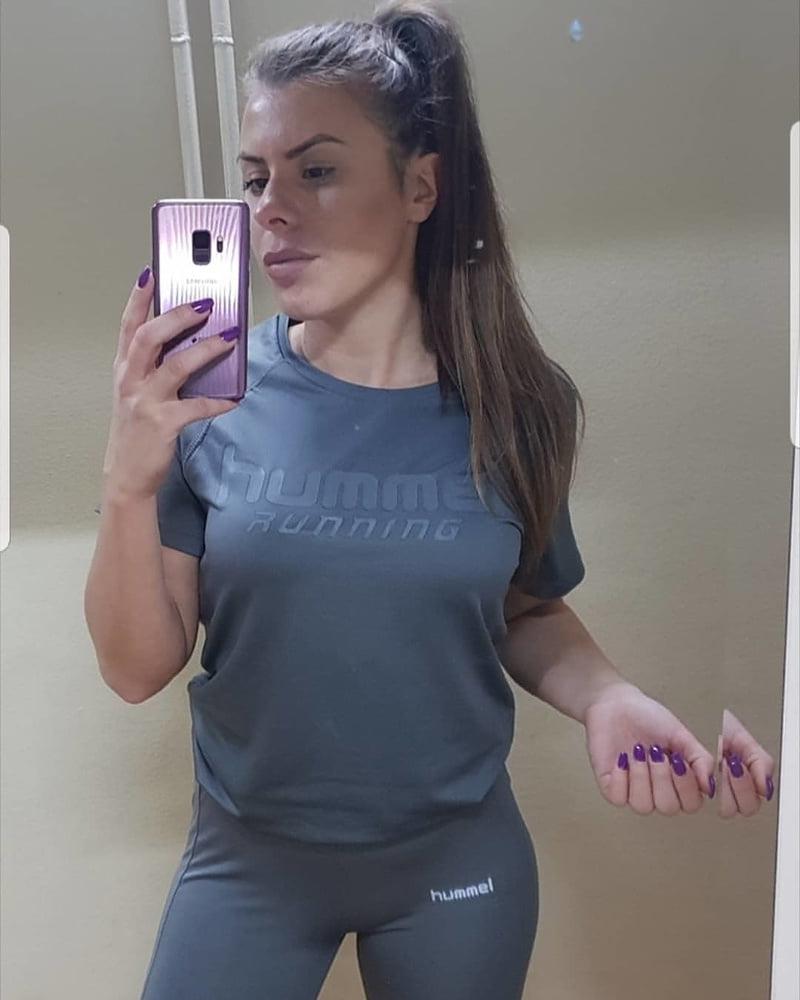 25P Serbian hot slut girl Saska Velickovic