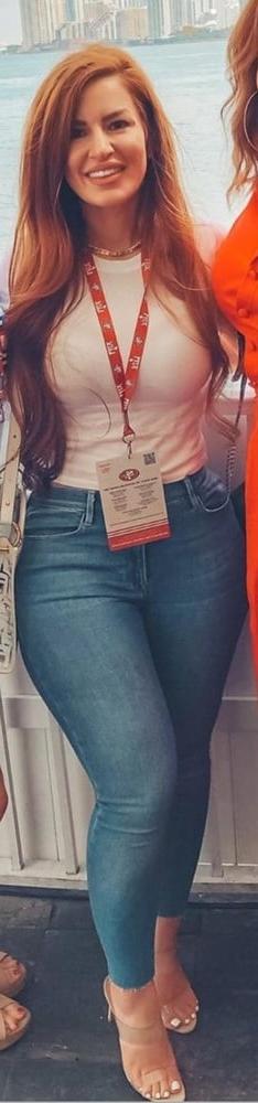 12P Thick thighs girl worship 2