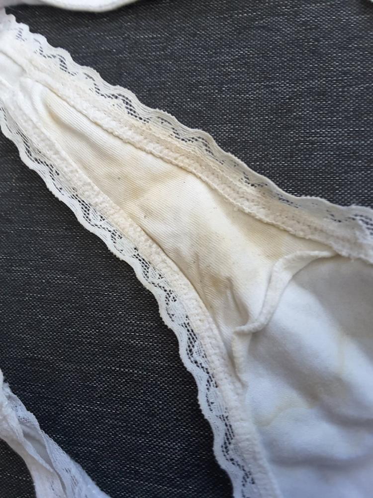 13P Her dirty panties 3