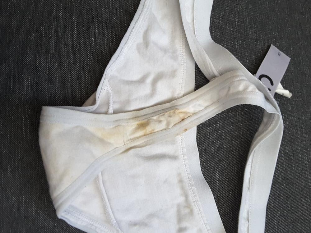 13P Her dirty panties 3
