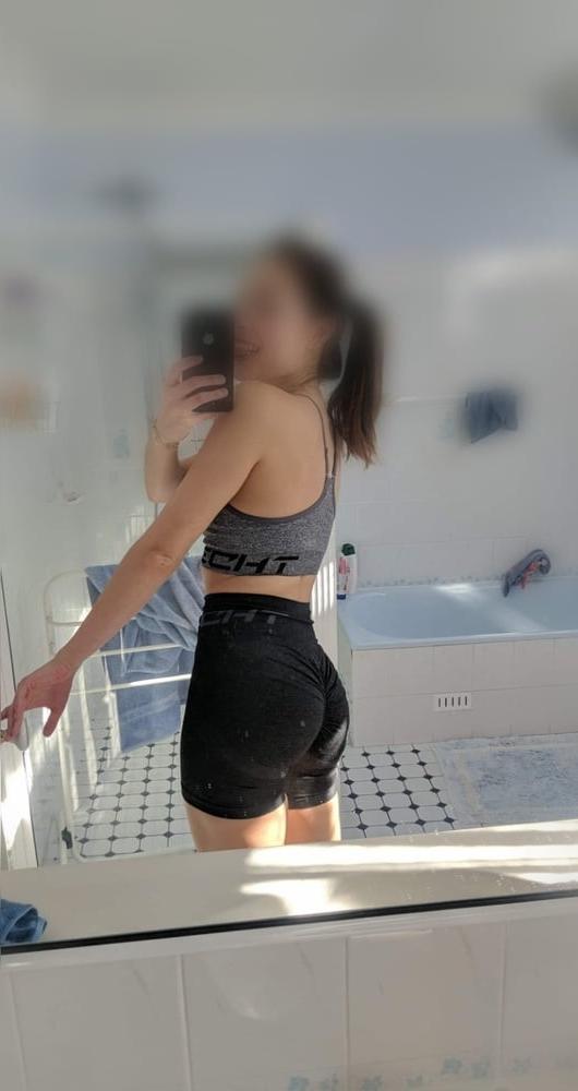 14P French naughty girl