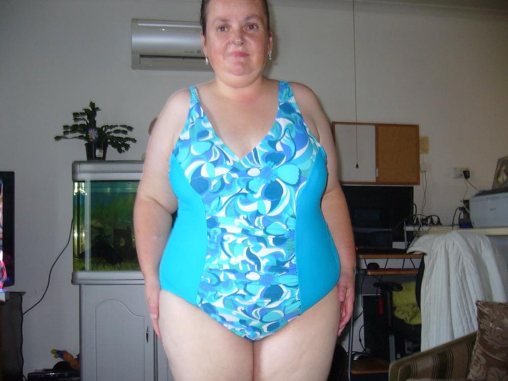 24P fatpig in  her swimwear