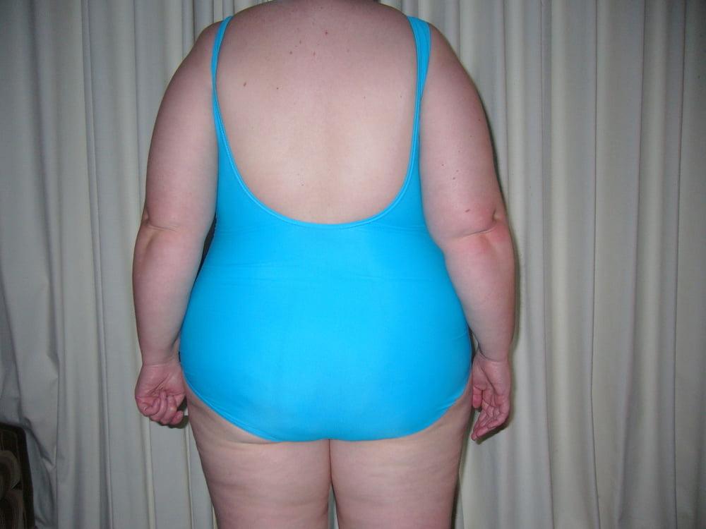 24P fatpig in  her swimwear
