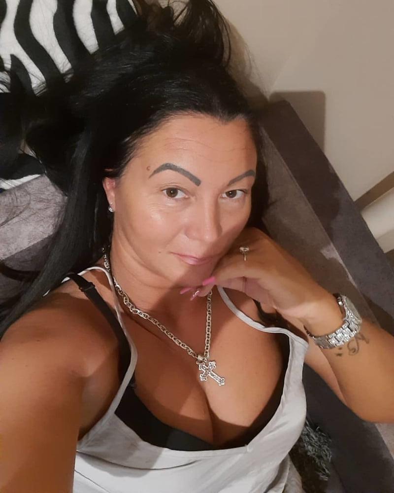 25P Serbian hot slut mature beautiful ass Slavica Mijailovic