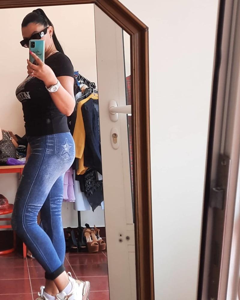 25P Serbian hot slut mature beautiful ass Slavica Mijailovic