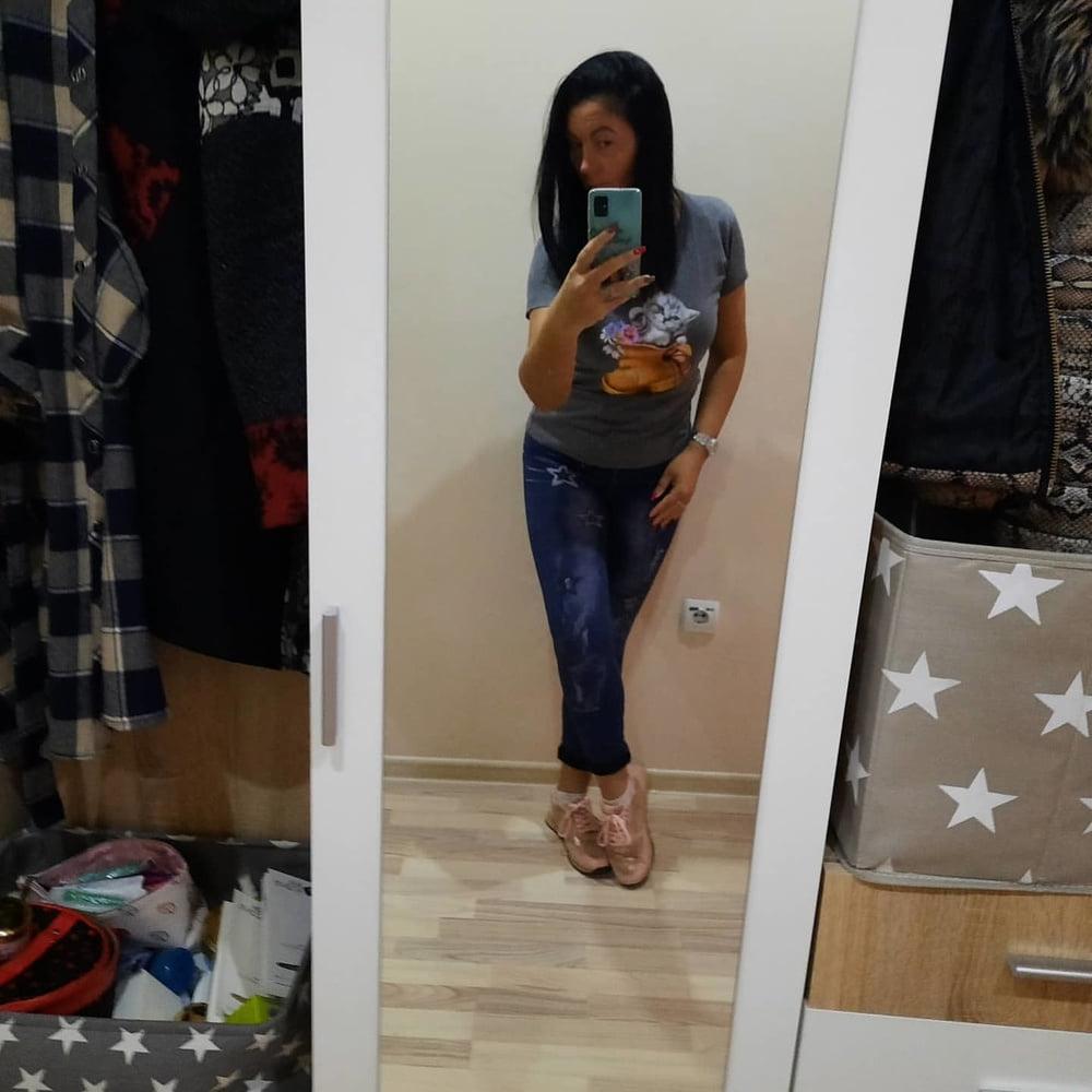 25P Serbian hot slut mature beautiful ass Slavica Mijailovic