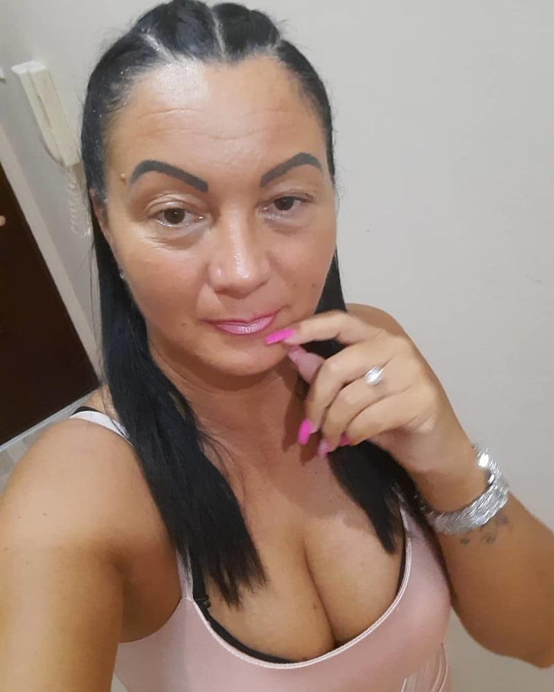 25P Serbian hot slut mature beautiful ass Slavica Mijailovic