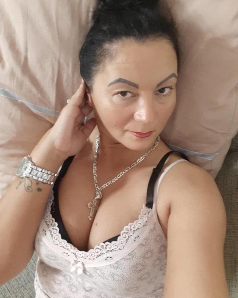 25P Serbian hot slut mature beautiful ass Slavica Mijailovic
