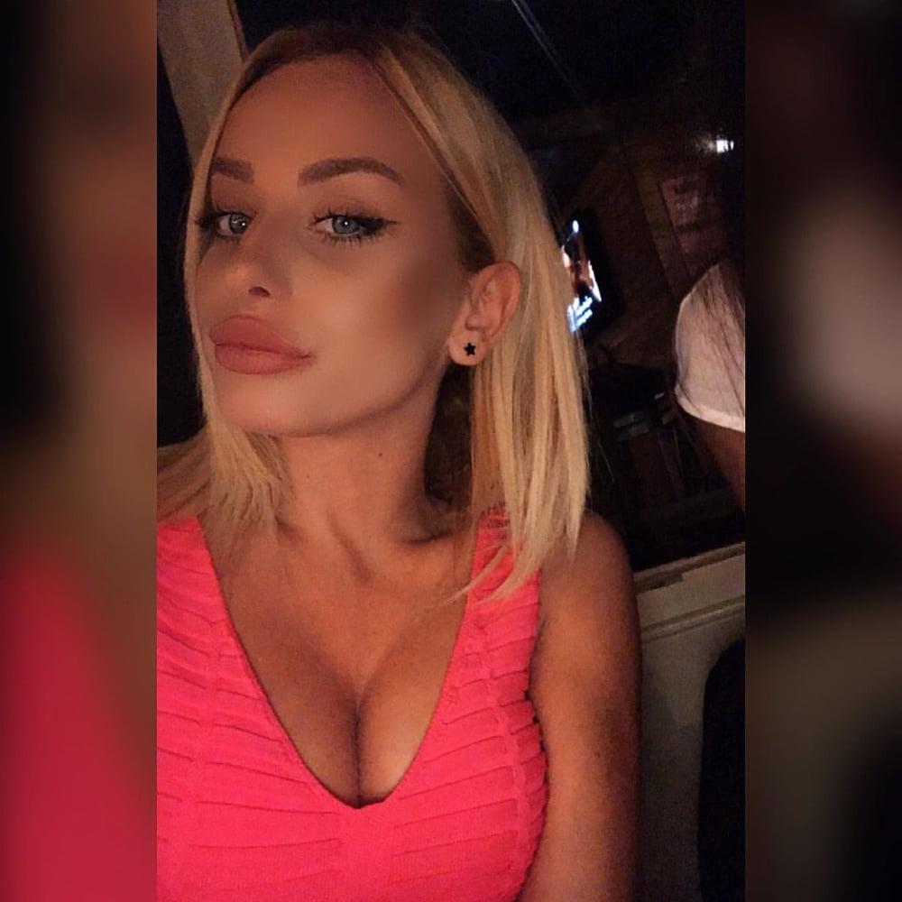 25P Serbian hot skinny blonde whore girl Ana Stojilkovic
