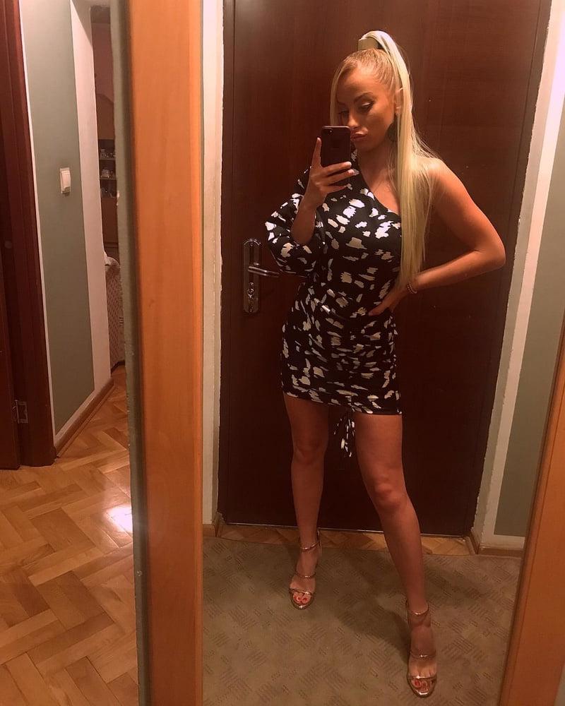 25P Serbian hot skinny blonde whore girl Ana Stojilkovic