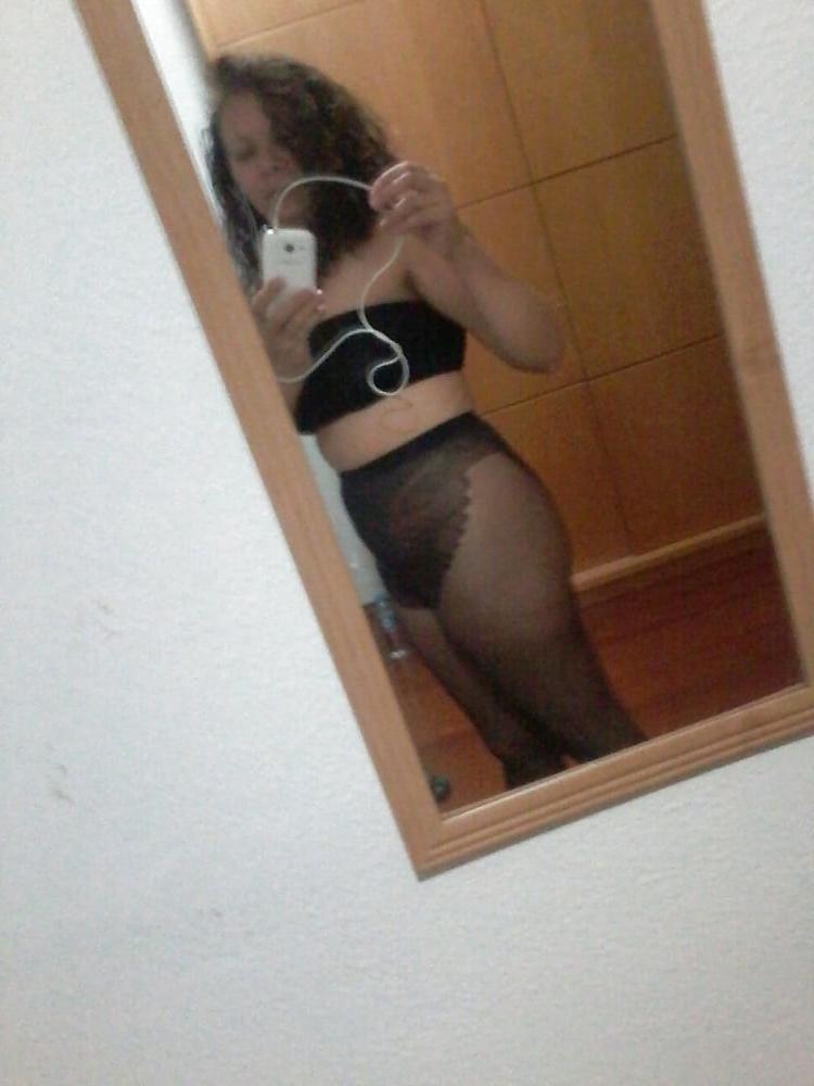 25P So many pantyhose sluts to mark with my cum!