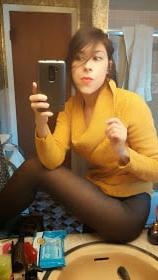 25P So many pantyhose sluts to mark with my cum!