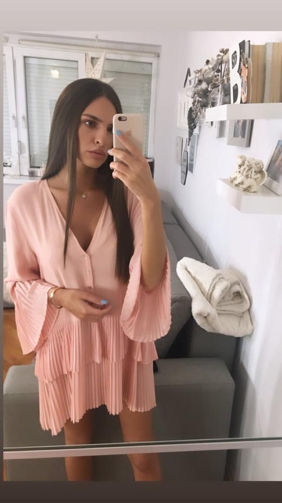 25P Serbian hot-Strajinovic starija droljica za perverzne