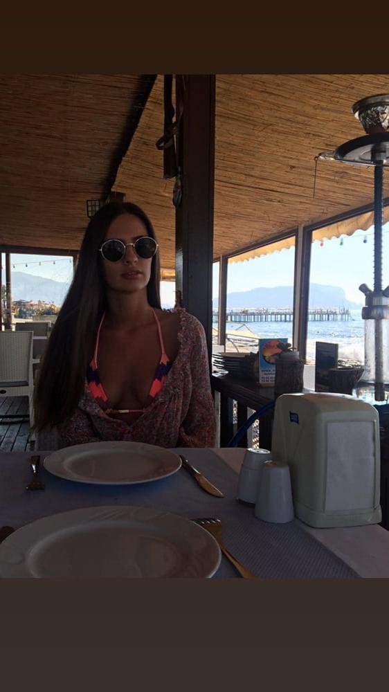 25P Serbian hot-Strajinovic starija droljica za perverzne
