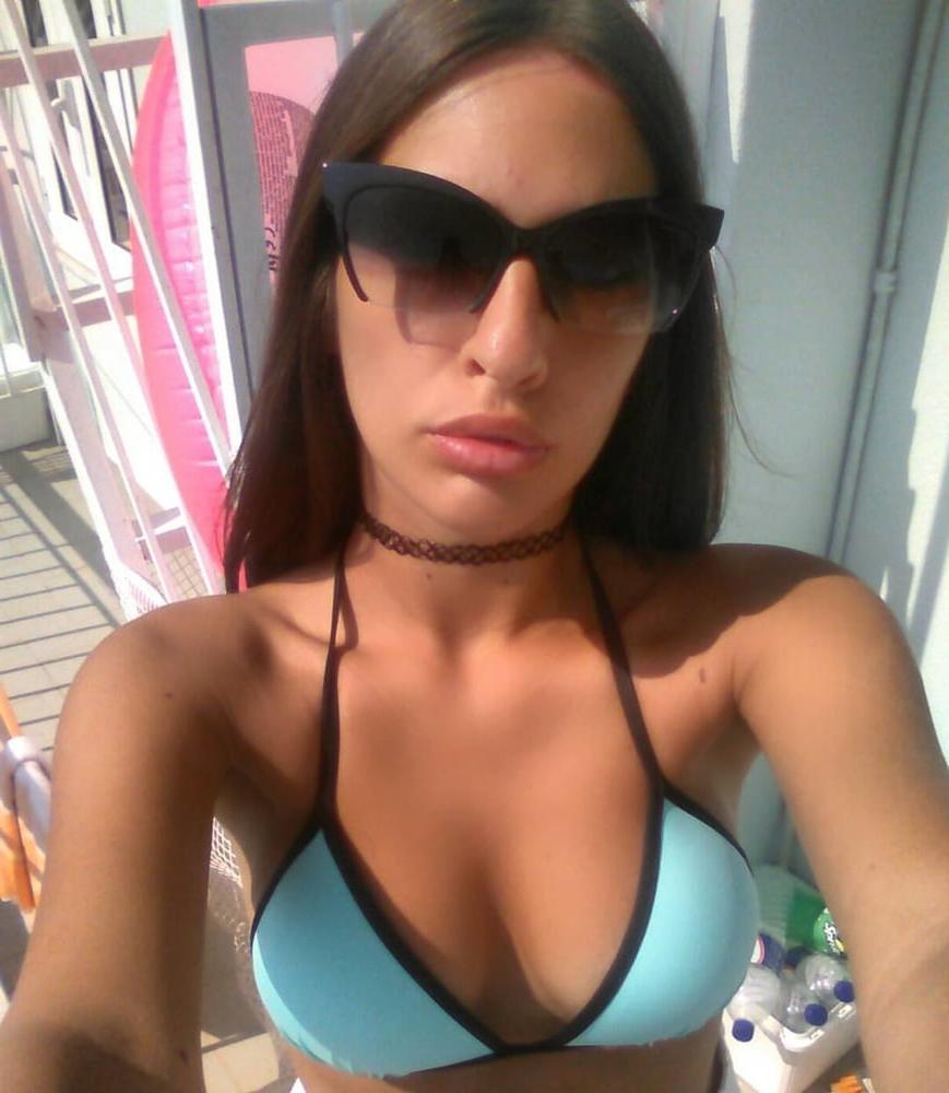 25P Serbian hot-Strajinovic starija droljica za perverzne