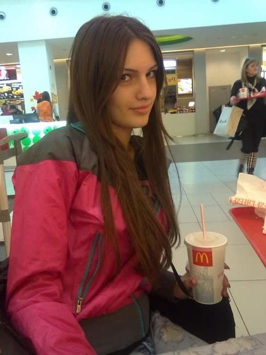 25P Serbian hot-Strajinovic starija droljica za perverzne