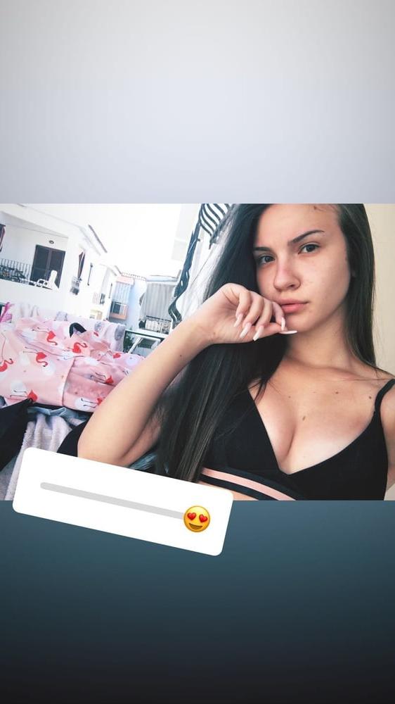 25P Serbian hot-Strajinovic mladja droljica za perverzne komenta