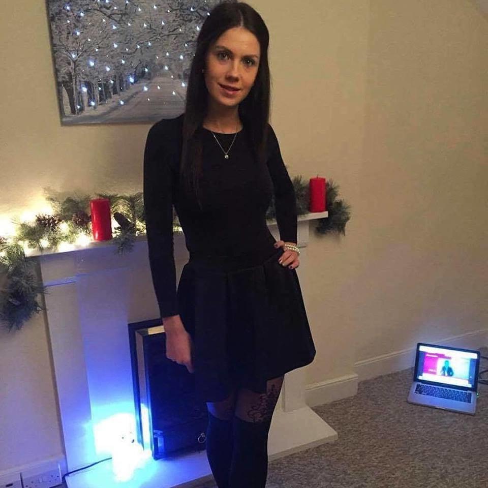 25P sexy females in tights pantyhose nylons 116