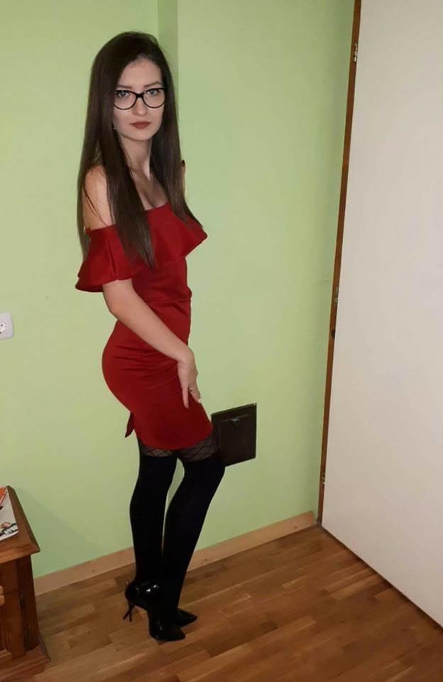 25P sexy females in tights pantyhose nylons 116