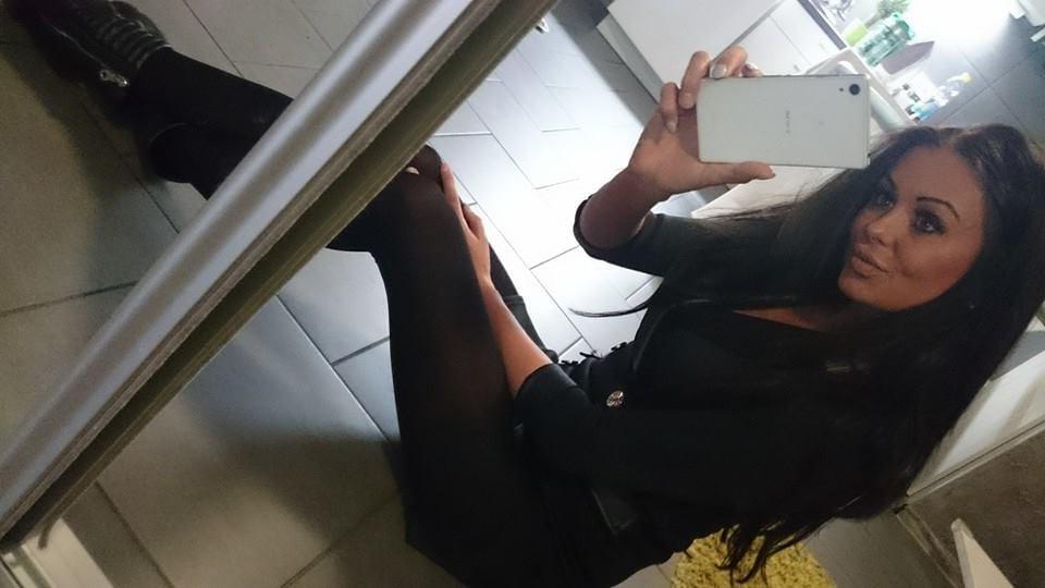25P sexy females in tights pantyhose nylons 116