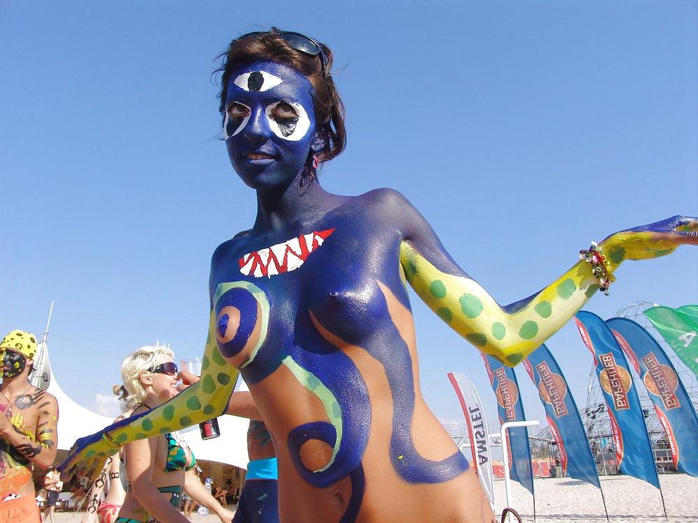 25P Body Painting