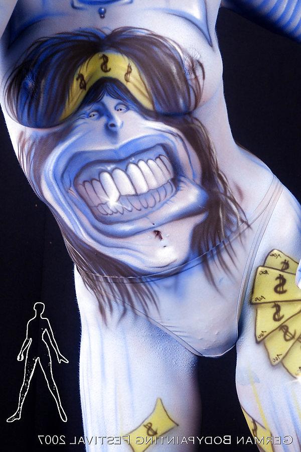 25P Body Painting