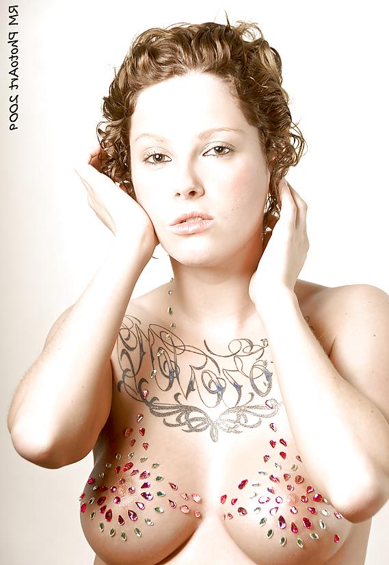 25P Body Painting